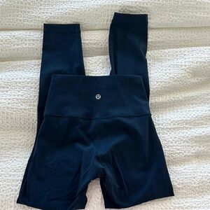 Lululemon luxtreme 28 length size 2 navy blue